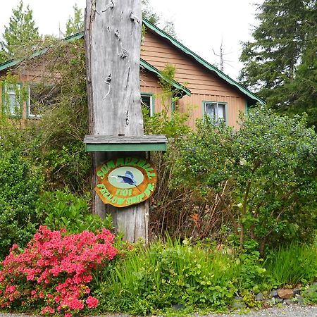 Summerhill Guest House Tofino Esterno foto