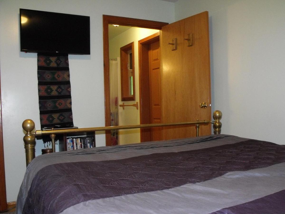Summerhill Guest House Tofino Esterno foto